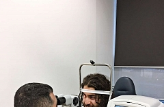 Laserová operace očí Relex Smile - kanadský hokejista Mathew Maio 4